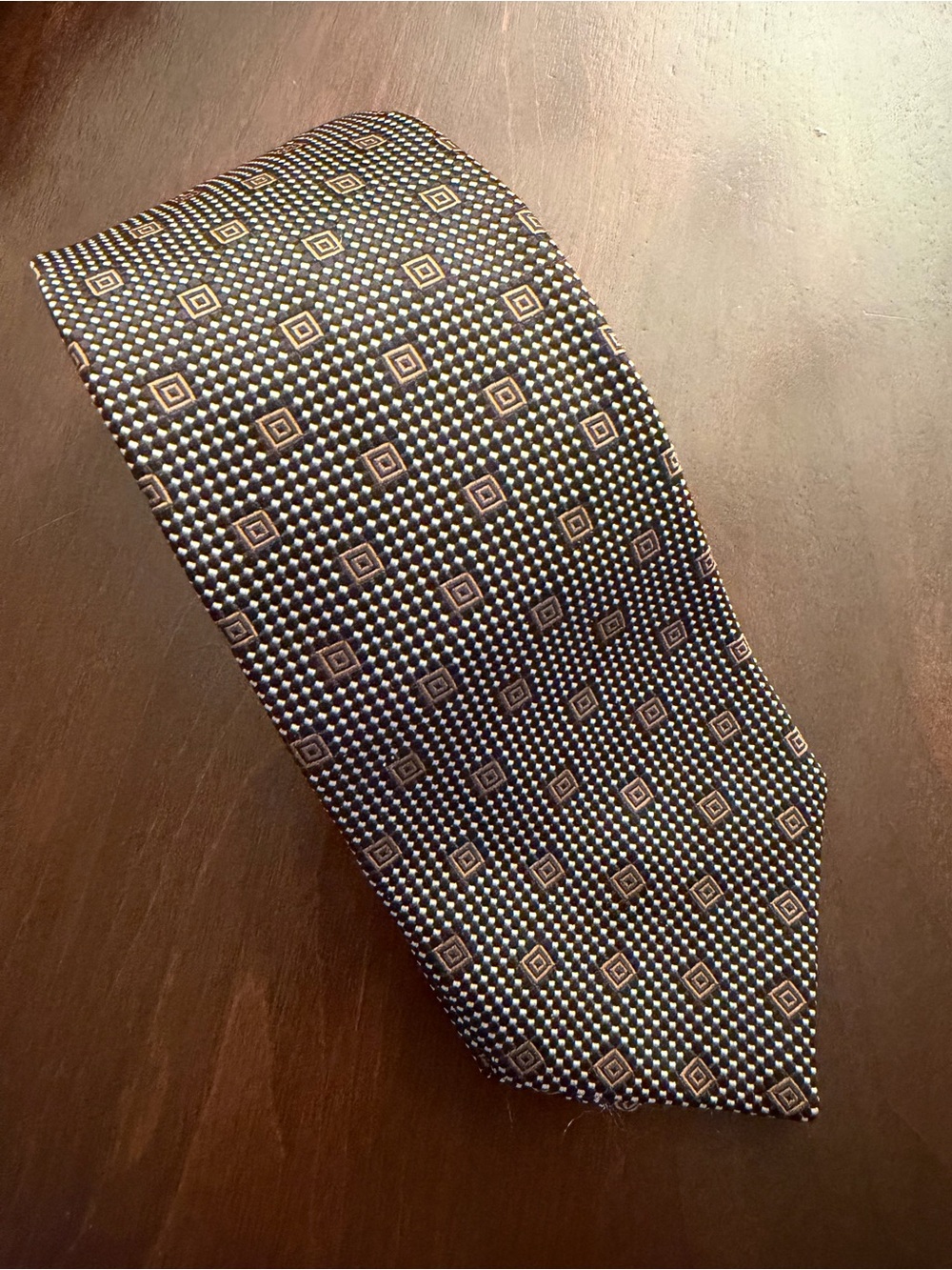 Hugo Boss Black and Silver Tailored Label Accessory 3” wide